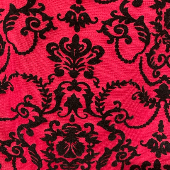 Flowy top - Picture 2 of 5